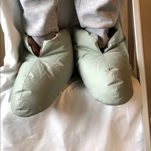 Down Comforter Slippers